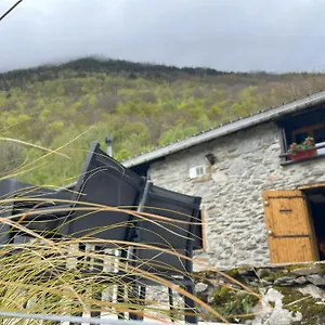 Hébergement de vacances Grange Rénovée, Pyrénées Ariégeoises, Auzat